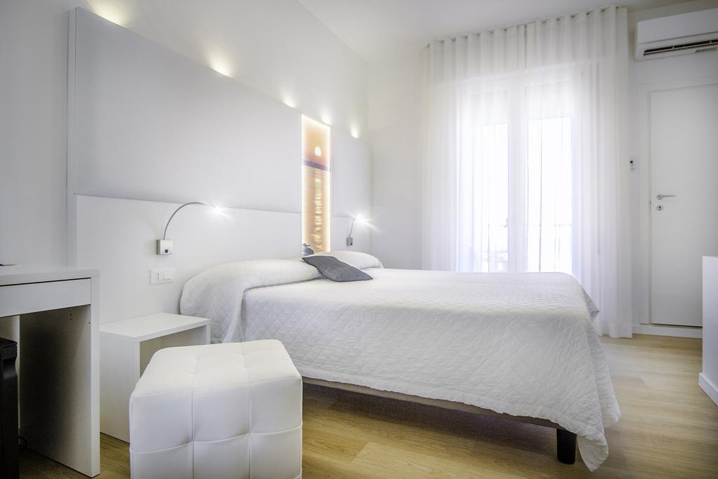 Hotel Antoniana Caorle Exterior photo